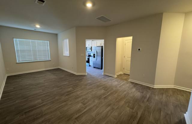 1343 Amberview Lane - 1 Gallery 4