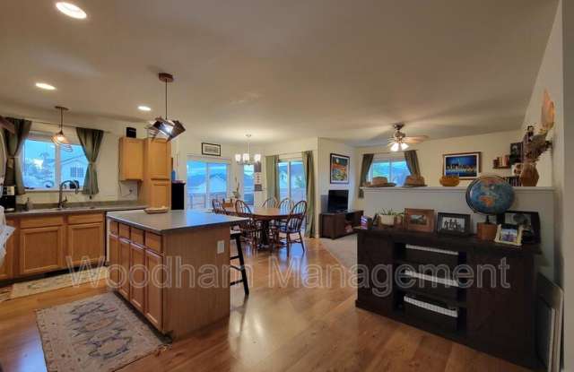 190 Droulliard Avenue photos photos