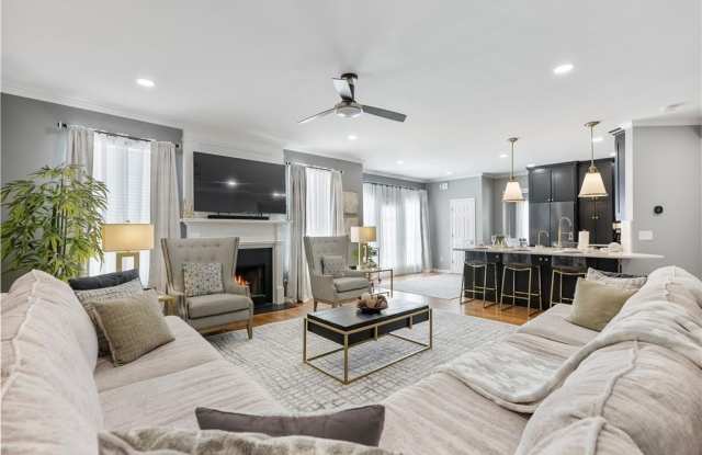 4561 Chelton Court SE photos photos