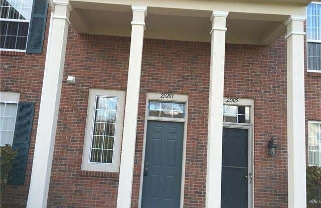25203 Chesapeake Circle Gallery 1