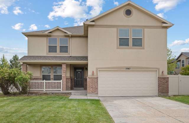 2867 West 400 South photos photos