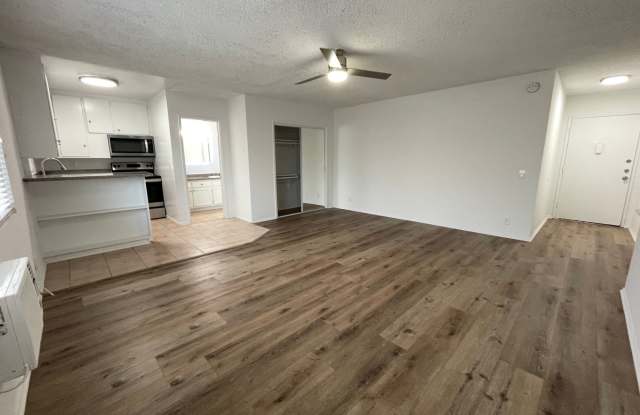 6340 Vineland Ave. photos photos
