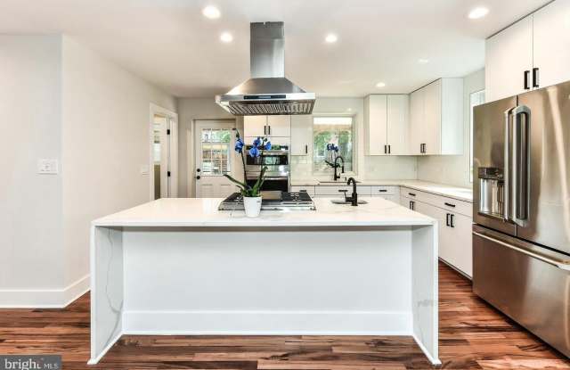 5311 ROOSEVELT Street - 5311 Roosevelt Street, Bethesda, MD 20814