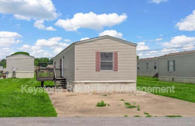 812 Monroe Lane Gallery 2