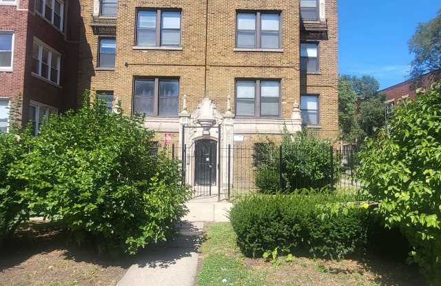 4402 W Washington Blvd - 4402 West Washington Boulevard, Chicago, IL 60624