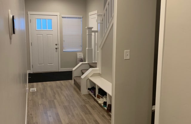 657 Koins Way Gallery 2