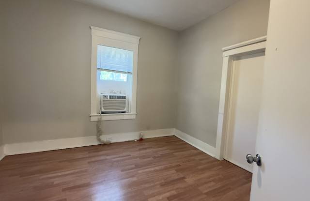 1672 West 2nd Street photos photos