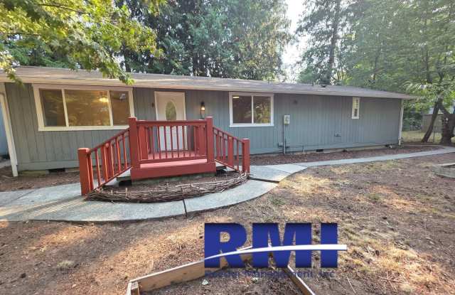 2 Bedroom Oasis with a Bonus!!!! photos photos