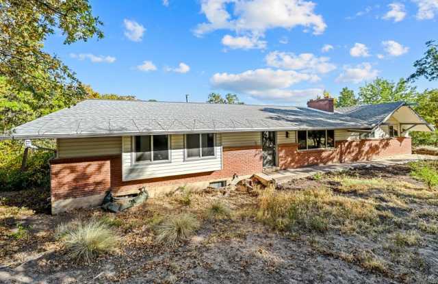 6386 N DAVIS St photos photos