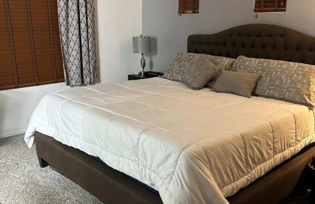 10565 E Native Rose Trail Gallery 3