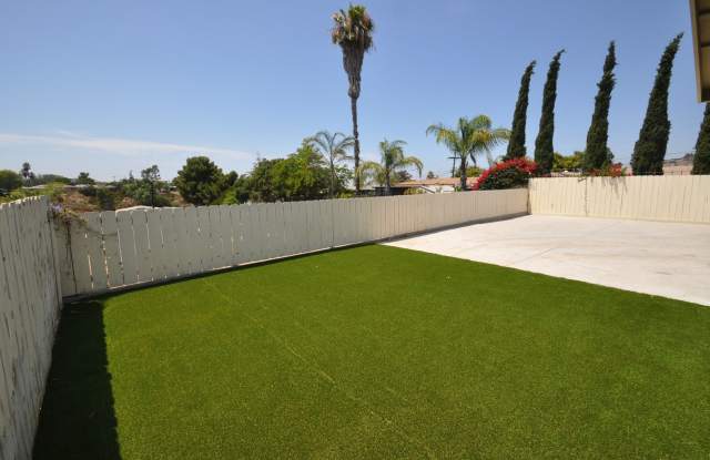 6BD/3BA, Canyon Views!! (Lease out, pending signatures. Check back in a few days!) Gallery 2