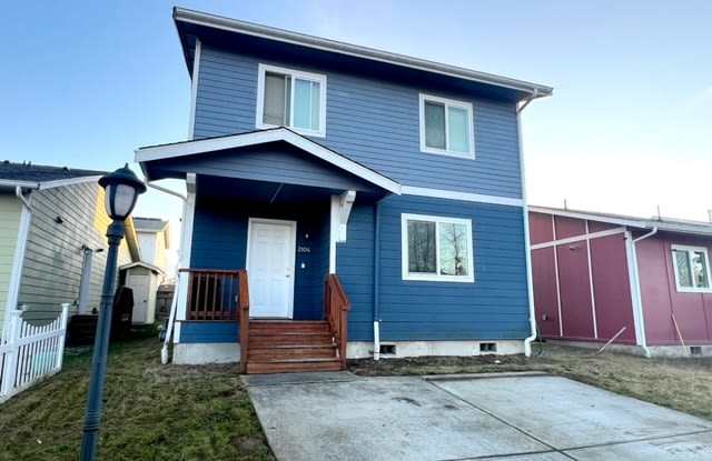 2104 SE Polar Star Way Gallery 3