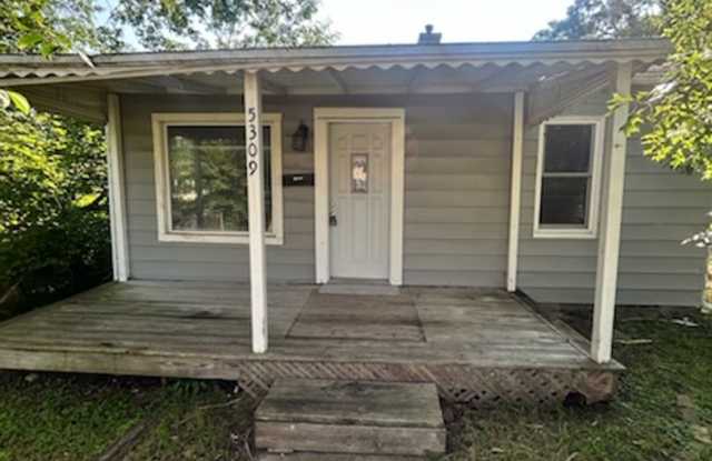 Ranch Style 2 Bedroom!! photos photos