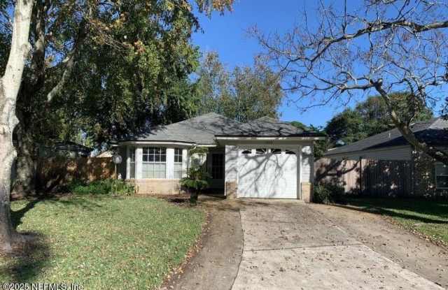1819 ASHMORE GREEN Drive photos photos