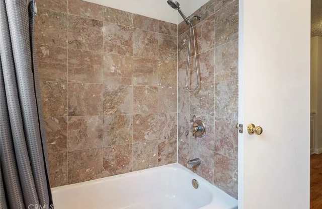 17045 Roscoe Blvd photos photos