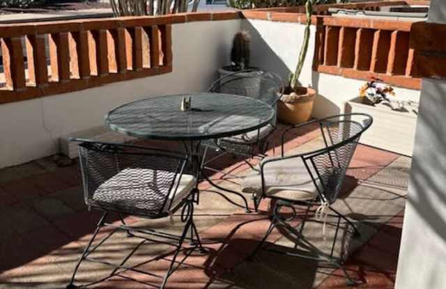 90 W Camino Manzana Unit B Gallery 2