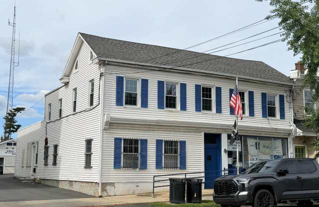12 N MAIN Street Gallery 1
