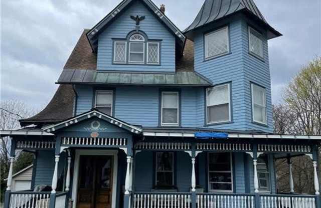21 Clinton Avenue - 21 Clinton Avenue, Warwick, NY 10990