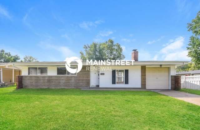 2208 Hudson Drive Gallery 1