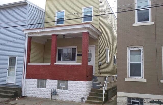 4628 Carroll St - 4628 Carroll Street, Pittsburgh, PA 15224