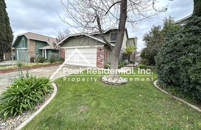 Wonderful 3bd/2ba Antelope Home with 2 Car Garage! photos photos