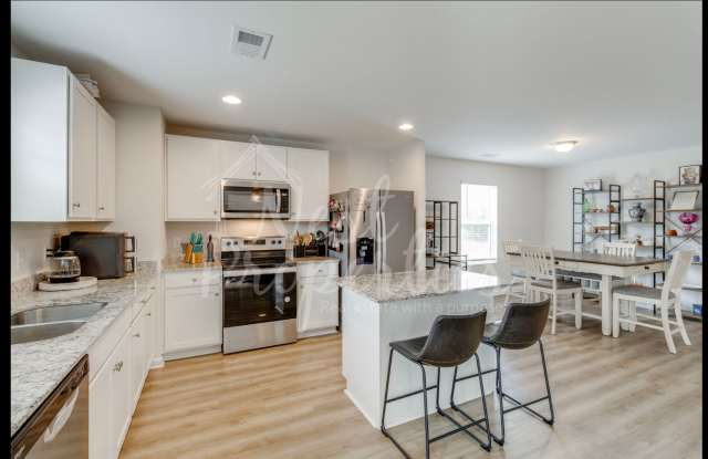 1508 Bradley Road Gallery 4