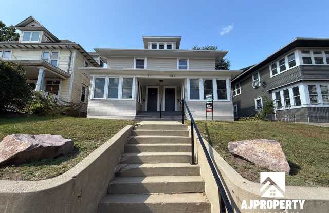 225 N Spring Ave Sioux Falls, SD 57104 photos photos