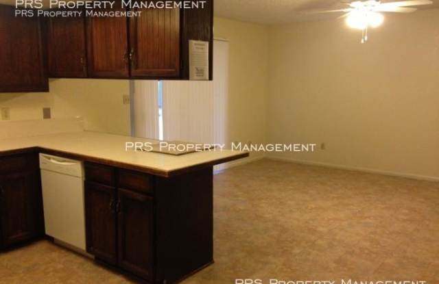1842 E Grove Cir Gallery 3