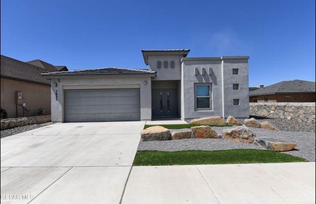 7825 Enchanted Range photos photos