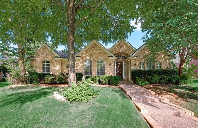 305 Woodbridge Court - 305 Woodbridge Court, Allen, TX 75013