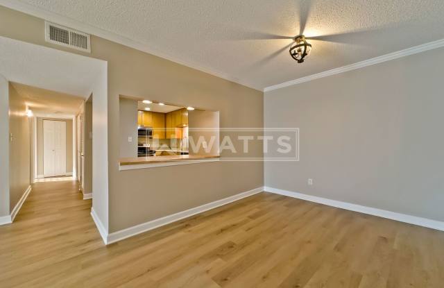 2-Bed 2-Bath Condo in Homewood/Vestavia Area of Hwy 31 Gallery 4