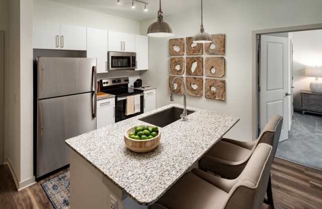Overture Hamlin Age 55+ Apartment Homes Gallery 2