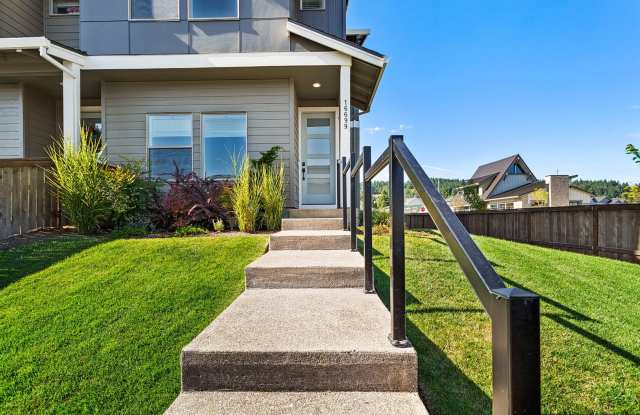 2022 - Plenty of upgrades !  Access to Pool + Amenities. AC on Main, Walking trails, Nice End unit with extra side yard! photos photos