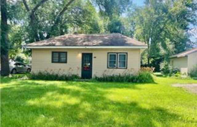 44 1st St N photos photos