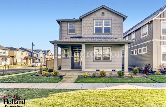 Charming 4-Bedroom Home in Hillsboro with Modern Comforts! photos photos