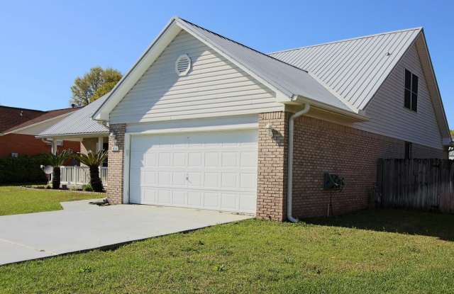 414 Whirlaway Court Gallery 4