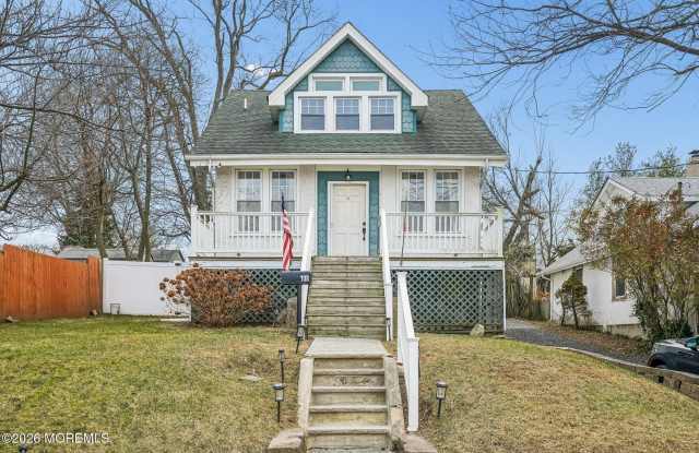 108 Burlington Avenue photos photos