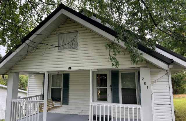 Affordable 2 Bedroom Home in the Heart of Dixon - 201 North Locust Street, Dixon, MO 65459 Affordable 2 Bedroom Home in the Heart of Dixon - 201 North Locust Street, Dixon, MO 65459