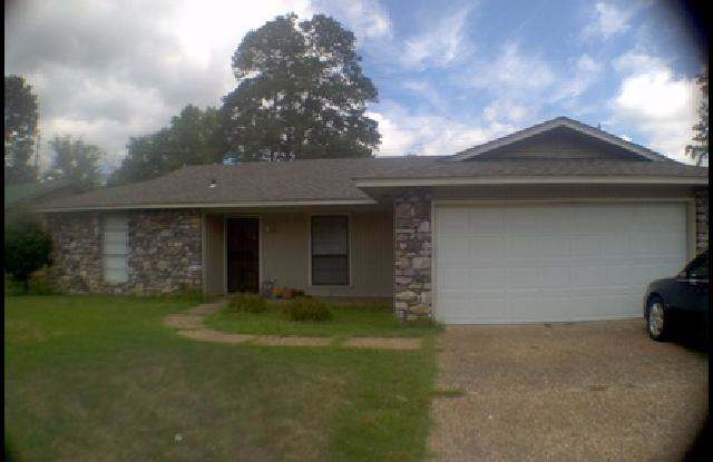4717 Timberland Drive Gallery 3