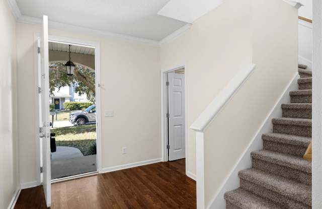 736 Rembrandt Avenue Gallery 3