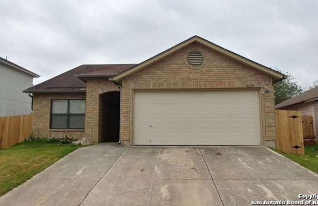 9230 Centro Grande - 9230 Centro Grande, San Antonio, TX 78245