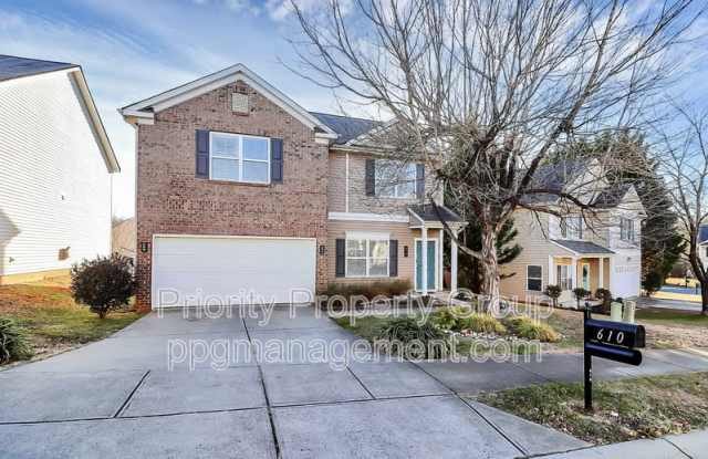 610 Latimer Way photos photos