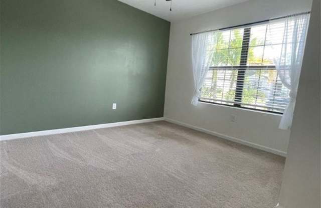 16045 Beachberry Drive Gallery 4