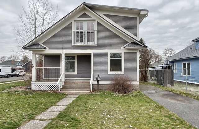 2503 North Madelia Street - 2 photos photos