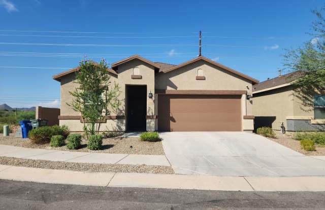SILVERBELL CROSSINGS 4bedroom/ 2bath Gallery 3