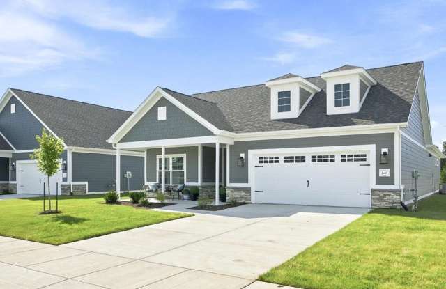 Luxury 2-Bedroom Home with Gourmet Kitchen & Exclusive Amenities! Gallery 1