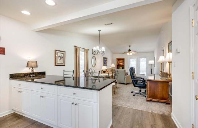 141 Portofino Lane SW Gallery 2
