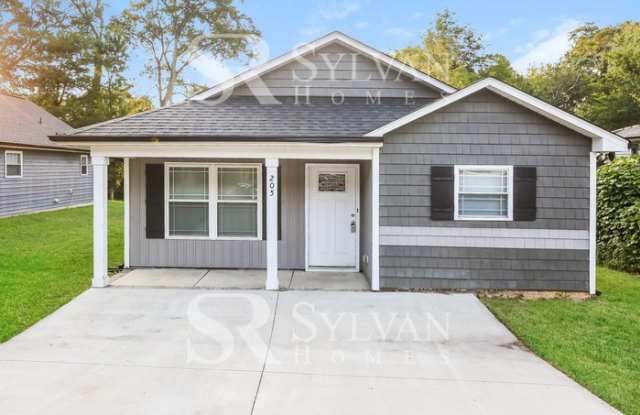 205 Wood Avenue - 205 Wood Avenue, Kannapolis, NC 28083