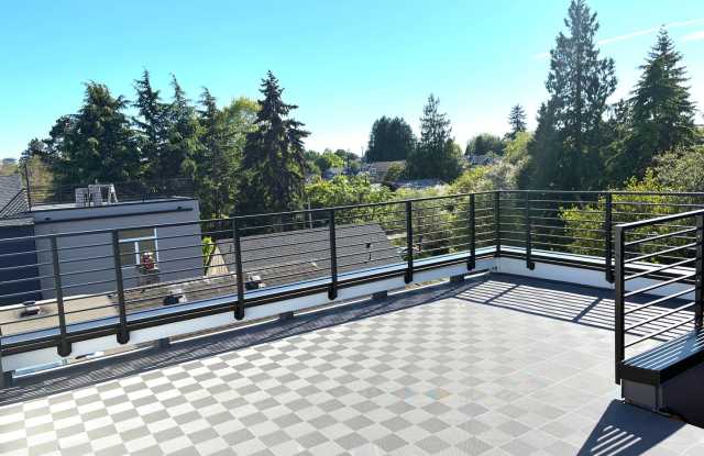 Like New West Seattle Townhome photos photos
