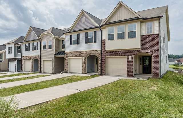 3977 Weavers Pond Drive - 3977 Weavers Pond Drive, Zebulon, NC 27597
